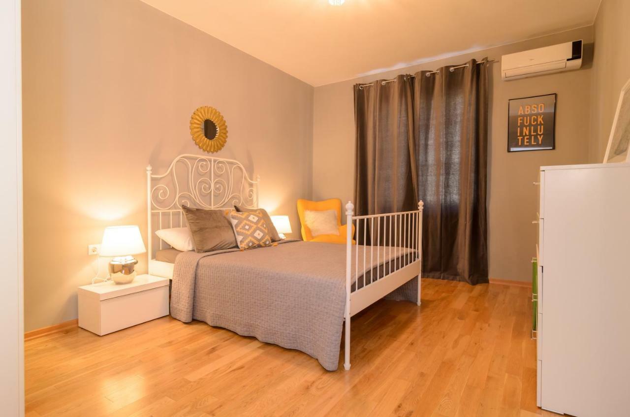 Rise & Shine Sofia Luxury Apartment By Flat Mаnager Bagian luar foto